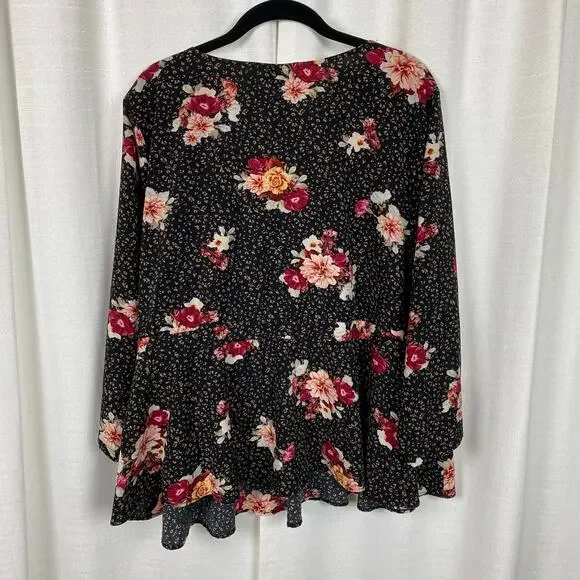 Torrid Black Floral Babydoll Top Sz.3 - Picture 9 of 14